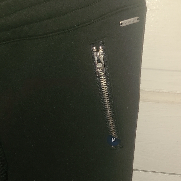 Hollister Black Jogger Pants with Tag - Picture 3 of 7